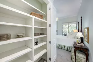 2211 Briarglen Dr, Houston, TX 77027 - Photo 10