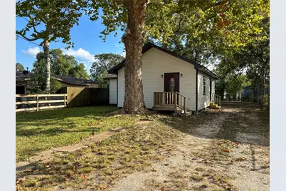 1009 W Snyder Street, Alvin, TX 77511 - Photo 20