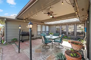 6215 Greenway Forest Ln, Houston, TX 77088 - Photo 10