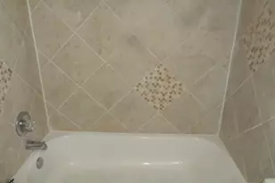 4633 Wild Indigo St, Houston, TX 77027 - Photo 10