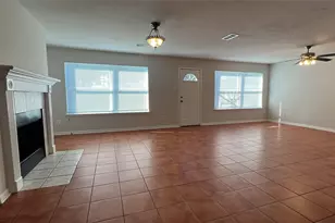 6411 Halstead Meadows Cir, Houston, TX 77086 - Photo 4
