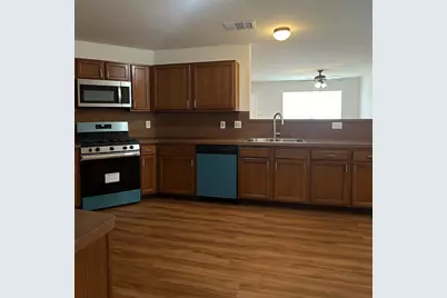 6411 Halstead Meadows Cir, Houston, TX 77086 - Photo 10