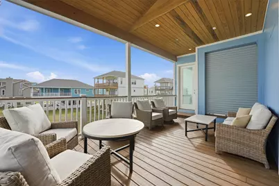 4118 Defender Lane, Galveston, TX 77554 - Photo 4