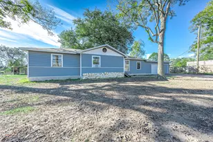 2227 County Rd 737, Alvin, TX 77511 - Photo 4