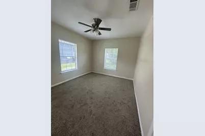 1046 15th, Hempstead, TX 77445 - Photo 2