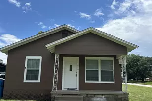 1046 15th, Hempstead, TX 77445 - Photo 1