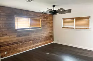 6811 St Augustine St, Houston, TX 77021 - Photo 2