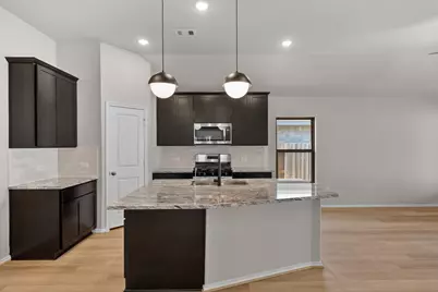 1016 Shoal Creek Trail, Conroe, TX 77304 - Photo 4