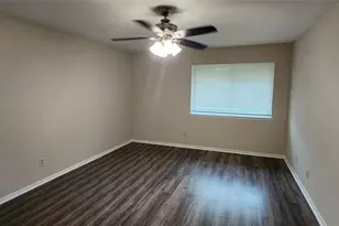 15215 Ensenada Dr, Houston, TX 77083 - Photo 10