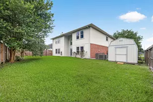 10634 Redwood Dr, Baytown, TX 77523 - Photo 26