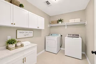 10634 Redwood Dr, Baytown, TX 77523 - Photo 40