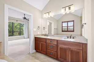 1129 W Bell St, Houston, TX 77019 - Photo 16