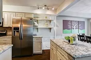 351 N Post Oak Ln, Houston, TX 77024 - Photo 4