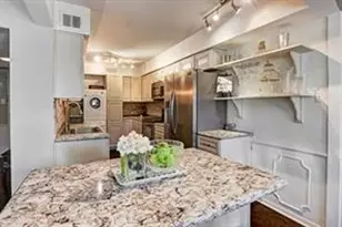 351 N Post Oak Ln, Houston, TX 77024 - Photo 6