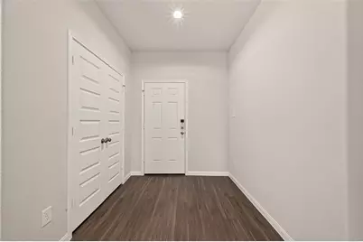 8123 Burnt Orchid Drive, Houston, TX 77016 - Photo 4