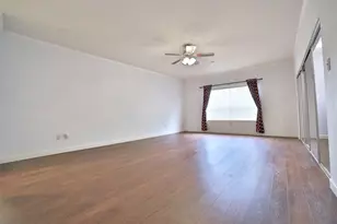 486 S Wilcrest Dr, Houston, TX 77042 - Photo 10