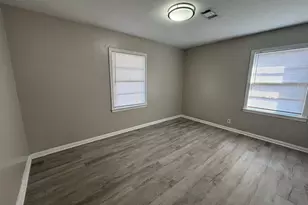 1729 1st Ave N, Texas City, TX 77590 - Photo 8