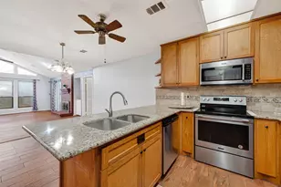 4223 Wildacres Dr, Houston, TX 77072 - Photo 10