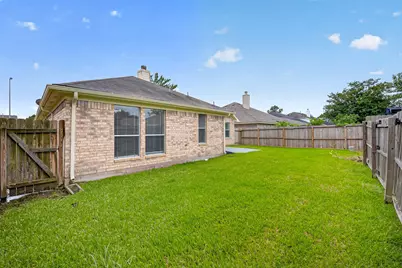 4915 Lochman Lane, Pearland, TX 77584 - Photo 32