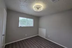 507 Leicester Ln, Houston, TX 77034 - Photo 22