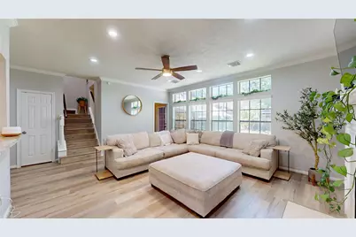 4615 Natural Bridge Drive, Houston, TX 77345 - Photo 4