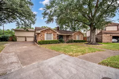 8043 Zimmermann Drive, Houston, TX 77088 - Photo 1