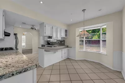 8043 Zimmermann Drive, Houston, TX 77088 - Photo 32