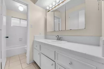 8043 Zimmermann Drive, Houston, TX 77088 - Photo 40