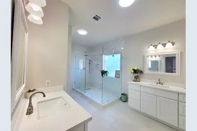 12014 Natural Bridges Lane, Sugar Land, TX 77498 - Photo 2