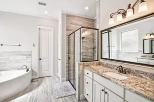 2341 Shallow Creek Ln, Friendswood, TX 77546 - Photo 20
