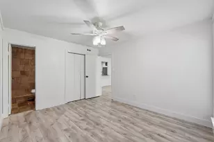13151 Walden Rd, Montgomery, TX 77356 - Photo 8
