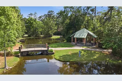 55 Terraglen Dr, The Woodlands, TX 77382 - Photo 42