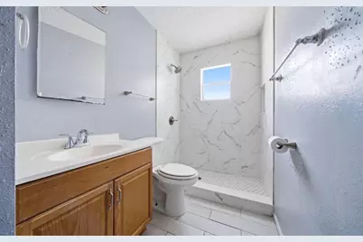 406 E 34th Street, Houston, TX 77018 - Photo 6