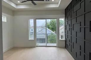 1004 E 32nd St, Houston, TX 77022 - Photo 20