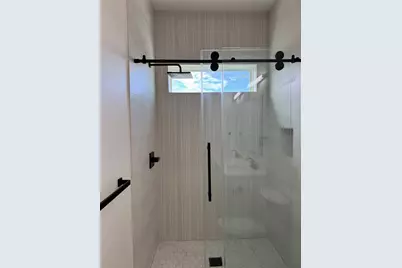 1004 E 32nd Street, Houston, TX 77022 - Photo 30