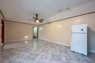 9318 Benning Dr, Houston, TX 77031 - Photo 20