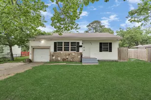 602 Bluebonnet Dr, La Marque, TX 77568 - Photo 8