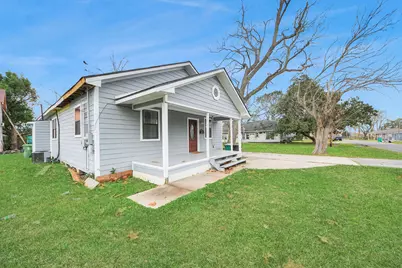 15 High Street, Baytown, TX 77520 - Photo 2