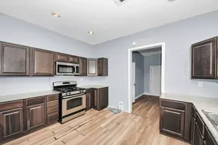 15 High St, Baytown, TX 77520 - Photo 8