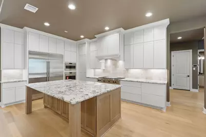 8104 High Meadow Ridge Court, Montgomery, TX 77316 - Photo 16