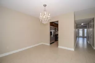 13132 Trail Hollow Dr, Houston, TX 77079 - Photo 6