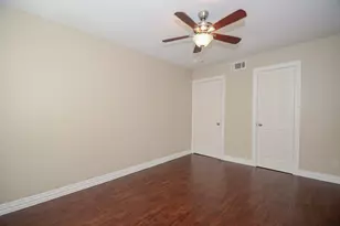 13132 Trail Hollow Dr, Houston, TX 77079 - Photo 20