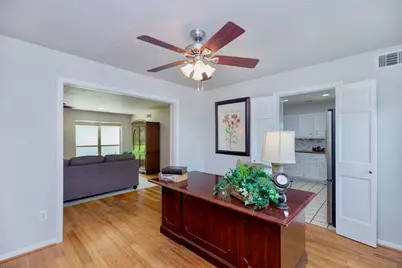 7219 Rancho Mission Drive, Houston, TX 77083 - Photo 6