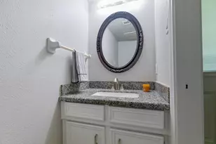 7219 Rancho Mission Dr, Houston, TX 77083 - Photo 12