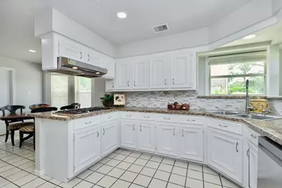 7219 Rancho Mission Drive, Houston, TX 77083 - Photo 10