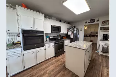 309 N Marsh Drive, Livingston, TX 77351 - Photo 8