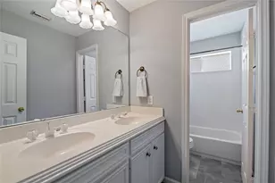 311 Oak Hollow Dr, League City, TX 77573 - Photo 32