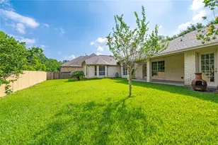 311 Oak Hollow Dr, League City, TX 77573 - Photo 26