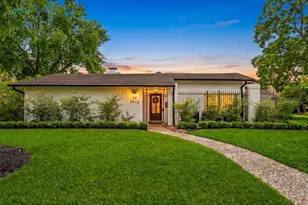 7915 Del Monte Dr, Houston, TX 77063 - Photo 46