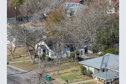 723 E Pecan Street, La Grange, TX 78945 - Photo 20